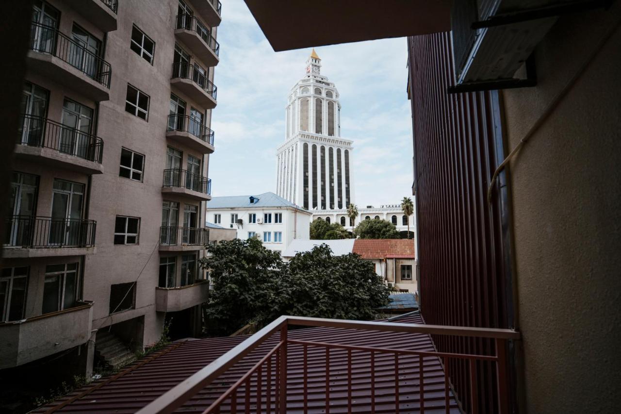 Hotel General バトゥーミ エクステリア 写真